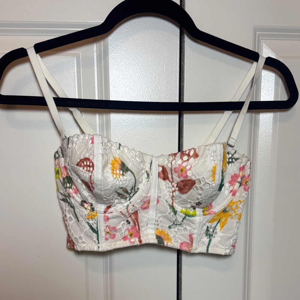 34C Aerie floral show off eyelet lace bra / top